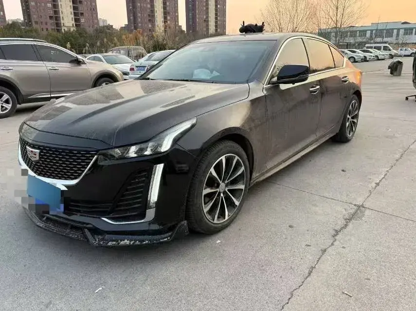 2023 Cadillac CT5 2.0T 237HP L4 10AT