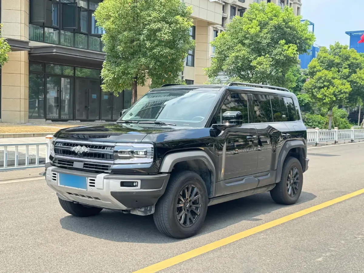 2023 FangChengBao Bao 5 1.5T 194HP L4 E-CVT PHEV 31.8KWH