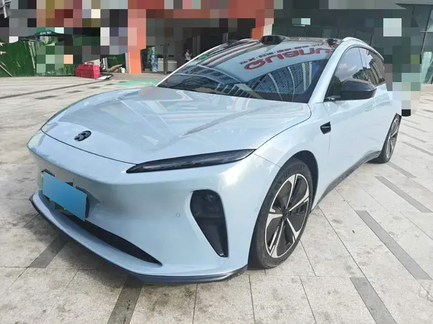 2024 NIO ET5 BEV 100KWH