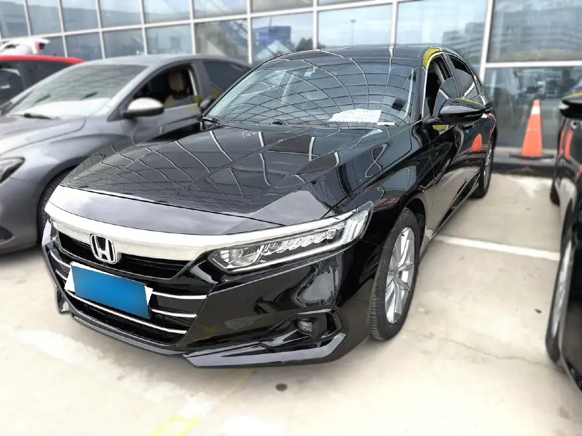 2022 Honda Accord 1.5T 194HP L4 CVT