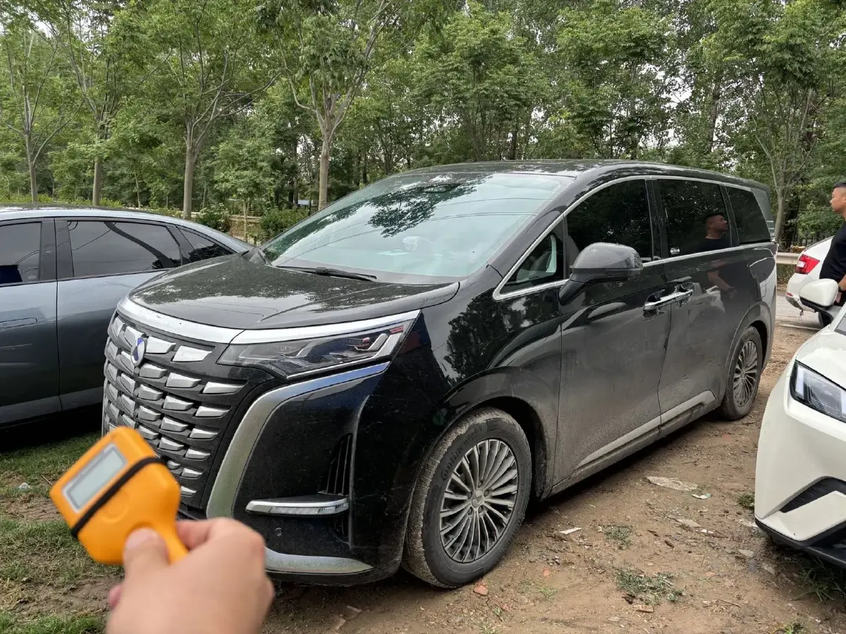 2024 Denza D9 1.5T 139HP L4 E-CVT PHEV 40KWH