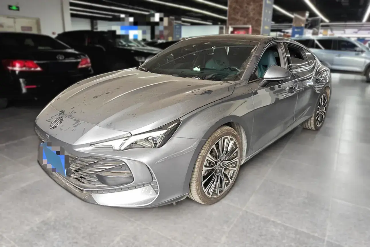 2023 MG 7 2.0T 261HP L4 9AT