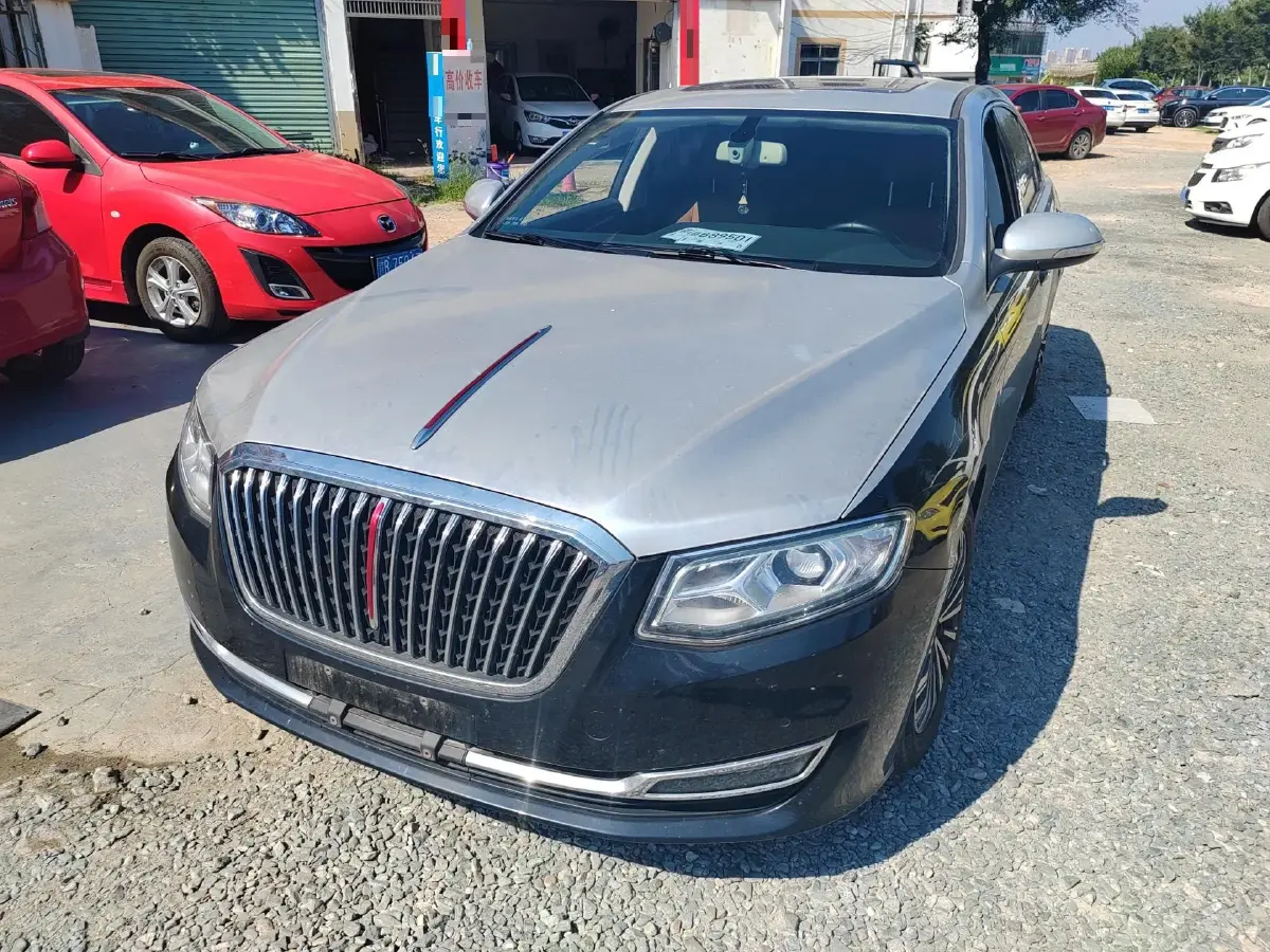 2021 HongQi H7 2.0T 204HP L4 6AT