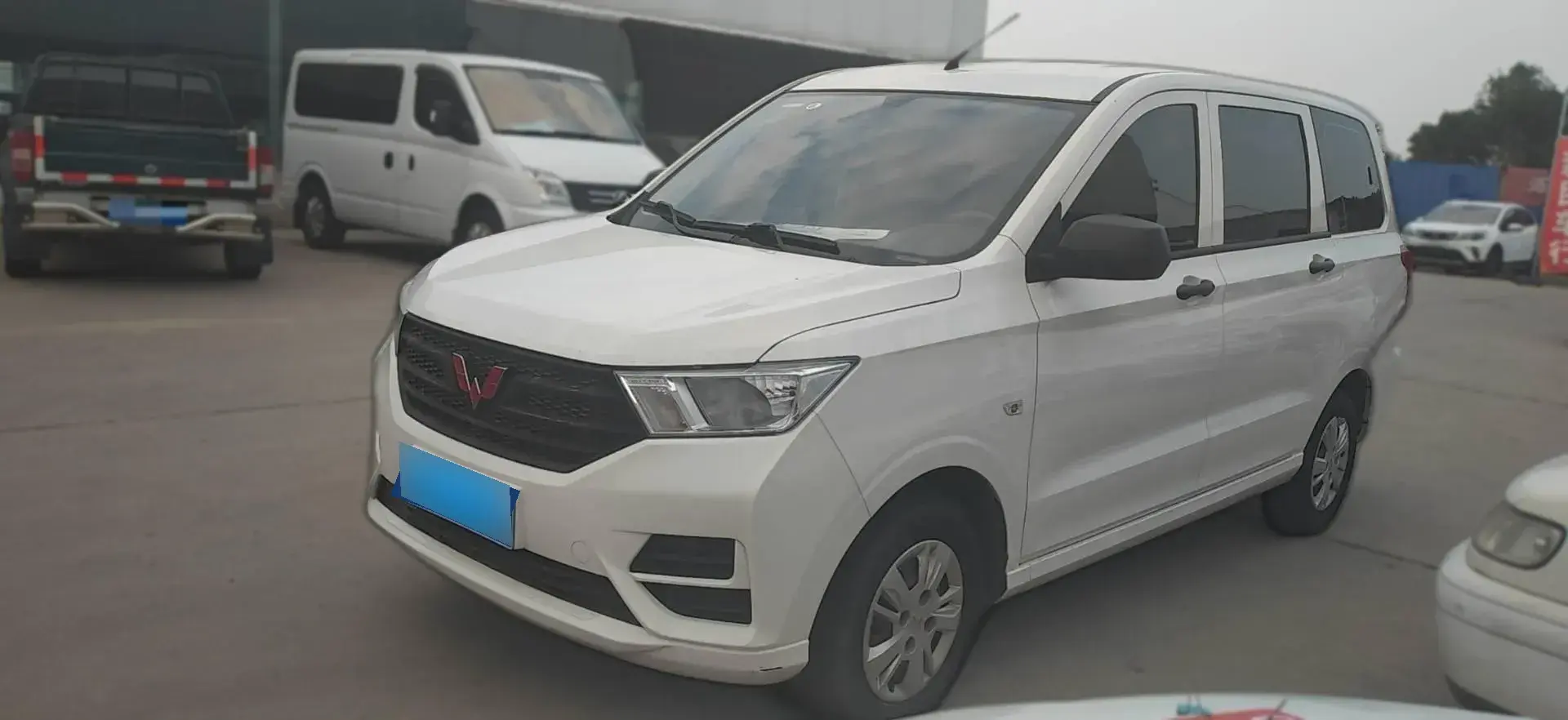 2019 BaoJun 730 1.5L 105HP L4 6MT