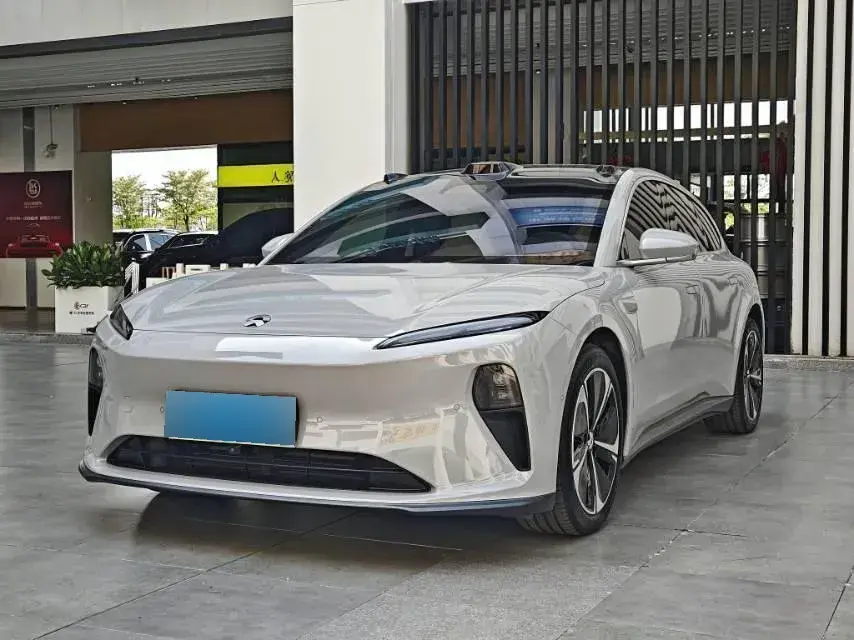 2024 NIO ET5T BEV 75KWH