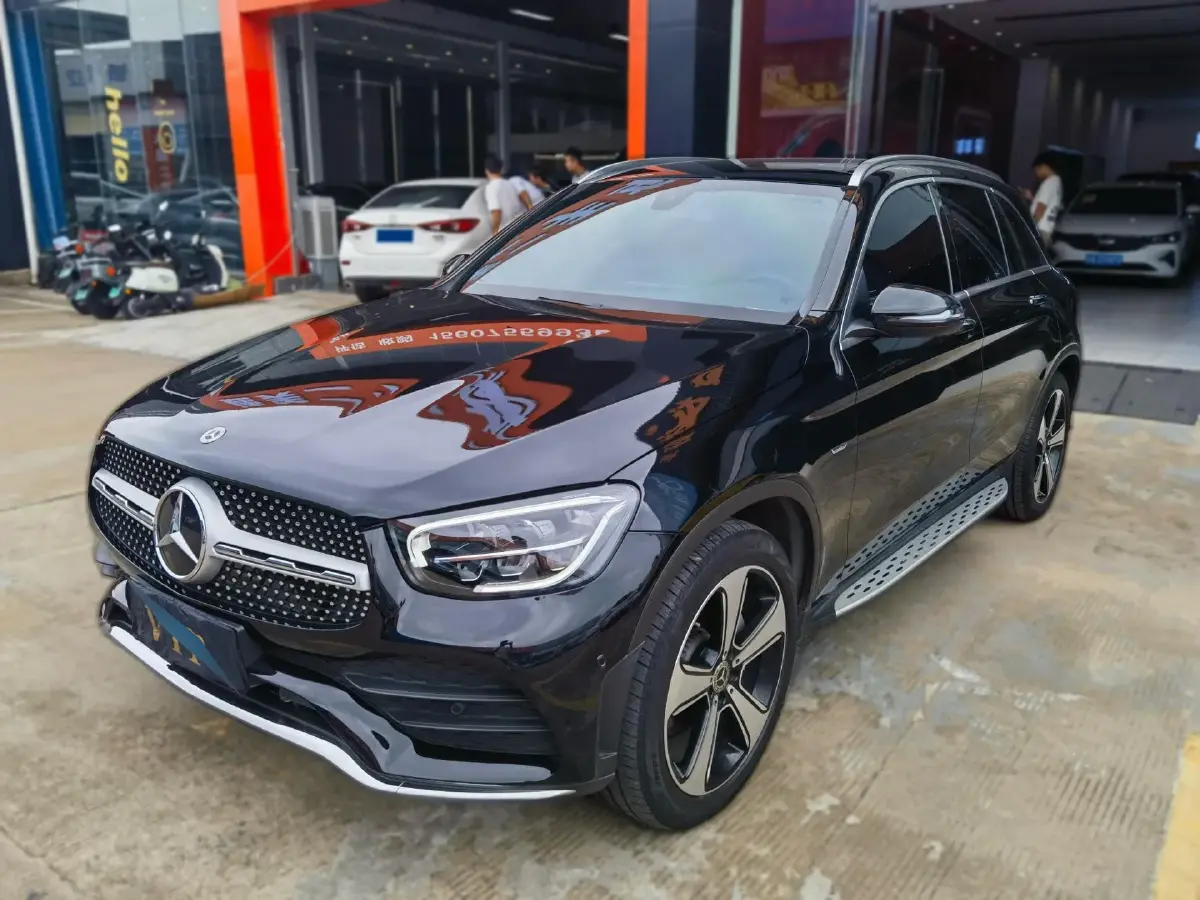 2022 Mercedes-Benz GLC Class 2.0T 258HP L4 9AT