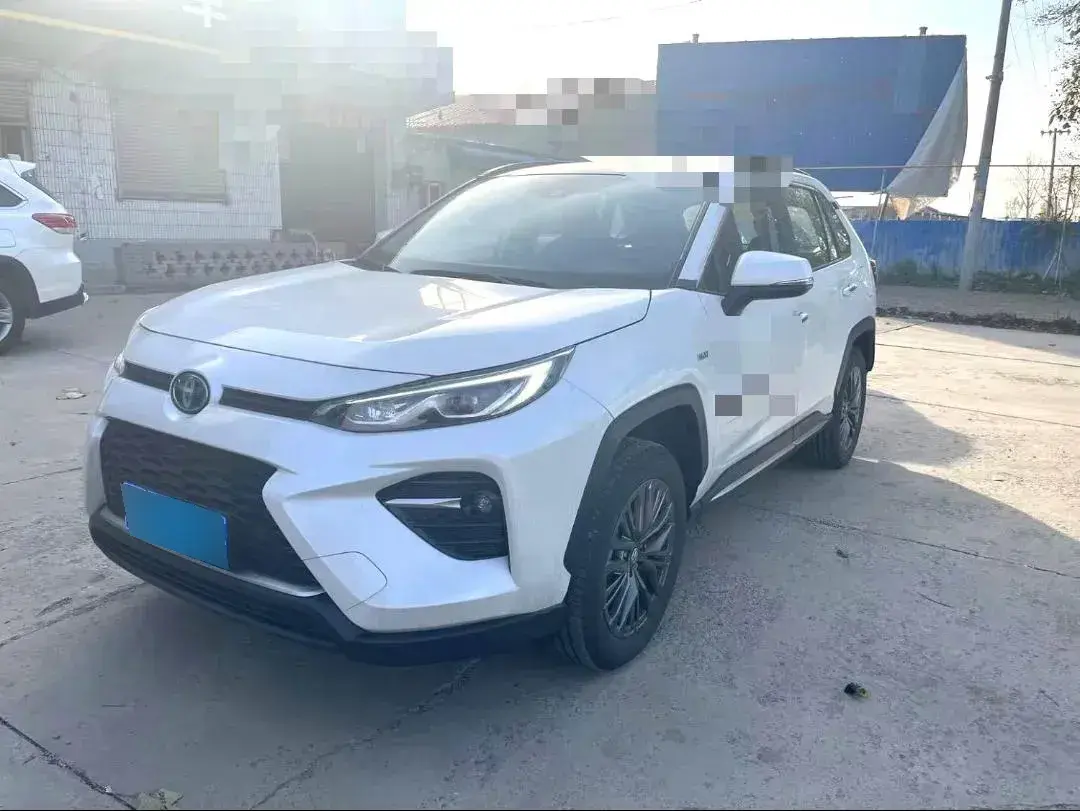 2023 Toyota Wildlander 2.5L 178HP L4 E-CVT Hybrid