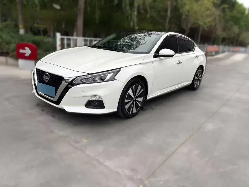 2021 Nissan Teana 2.0T 243HP L4 CVT
