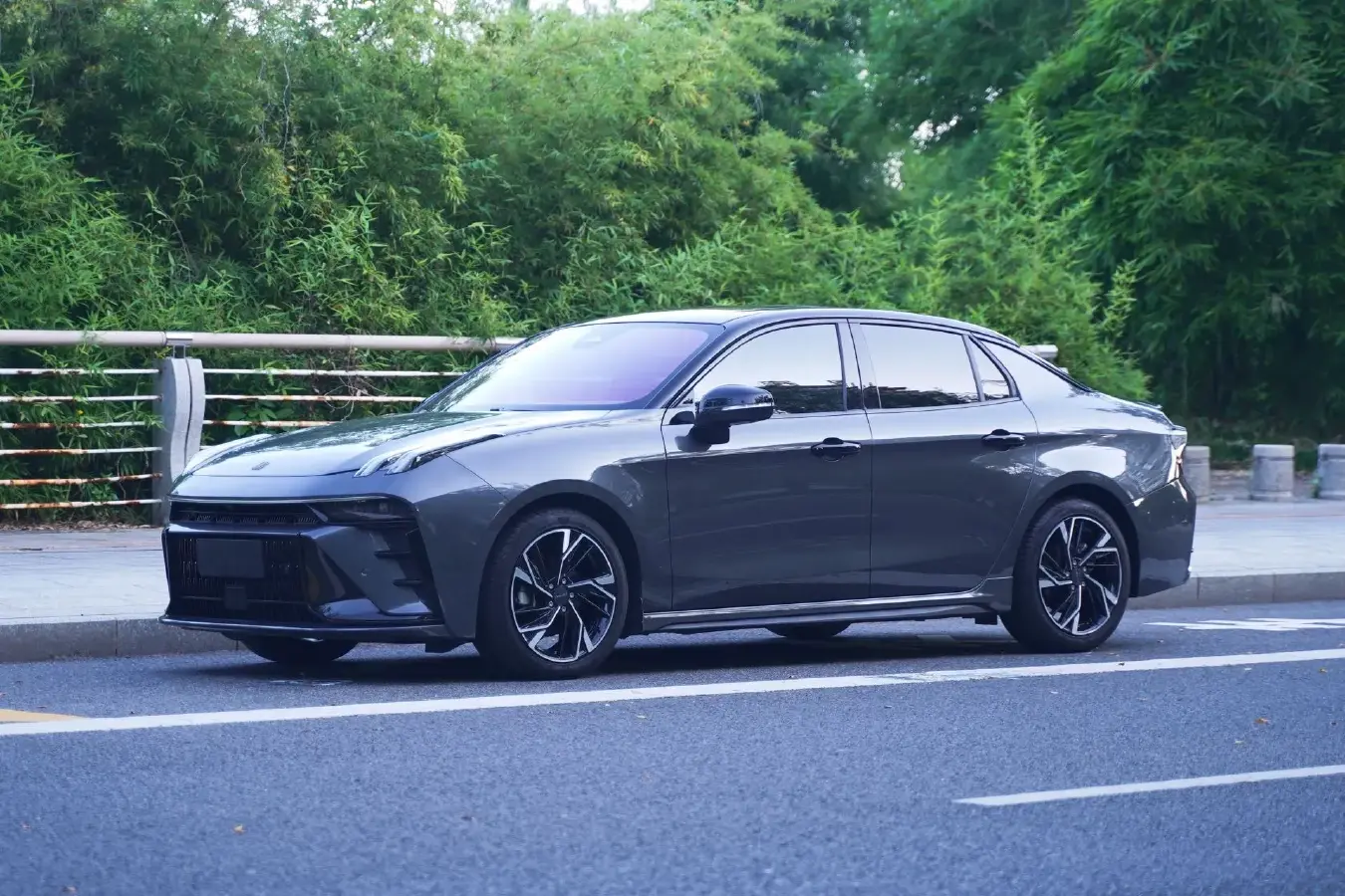 2023 LYNK&CO 03 2.0T 254HP L4 7DCT