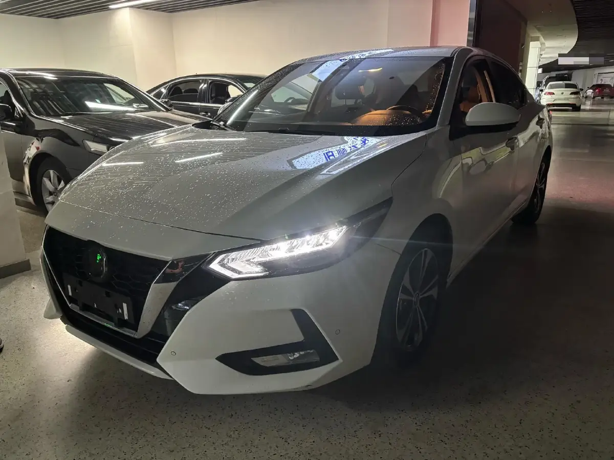 2022 Nissan Sylphy 1.6L 135HP L4 CVT