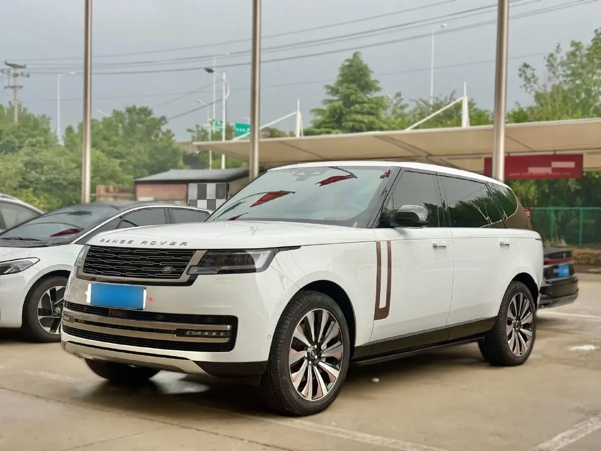 2022 Land Rover Range Rover 3.0T 400HP L6 8AT