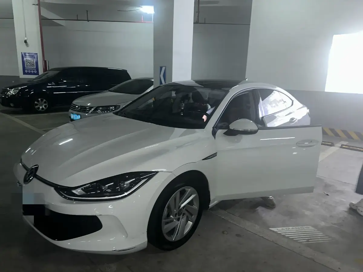 2022 Volkswagen Lamando 1.4T 150HP L4 7DCT