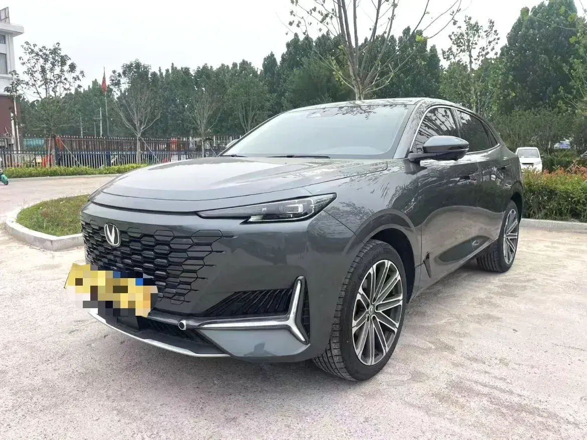 2024 ChangAn UNI-K 2.0T 233HP L4 8AT