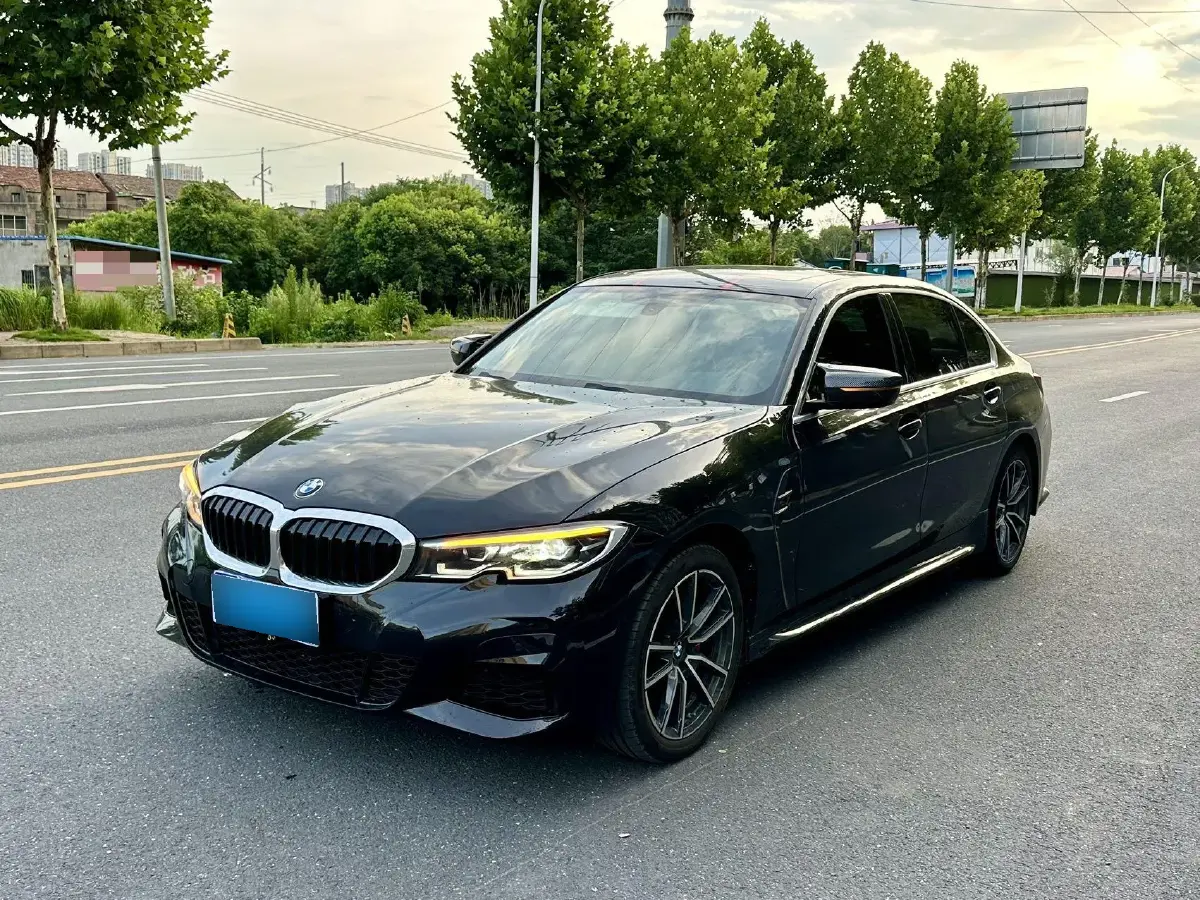 2022 BMW 3 Series 2.0T 156HP L4 8AT