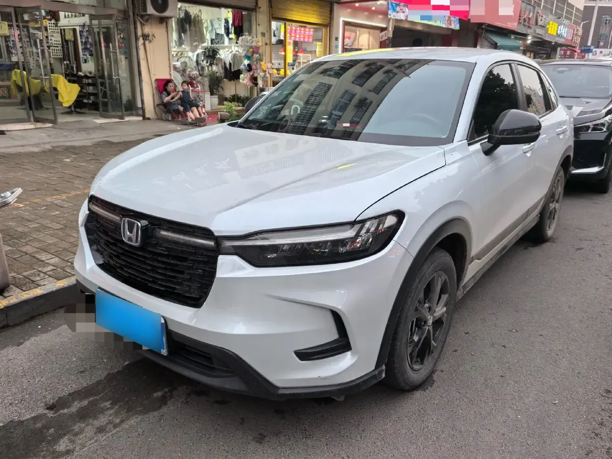 2023 Honda HR-V 2.0L 143HP L4 E-CVT Hybrid