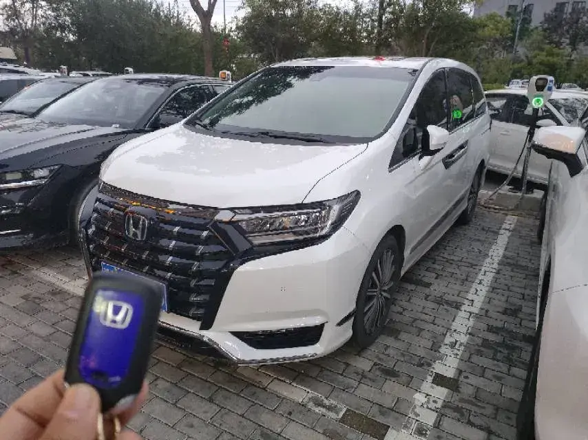 2022 Honda Elysioin 2.0L 146HP L4 E-CVT Hybrid