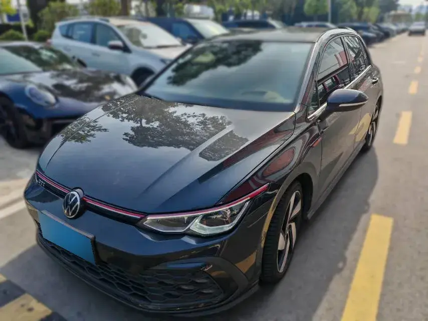 2021 Volkswagen GolfGTI 2.0T 220HP L4 7DCT