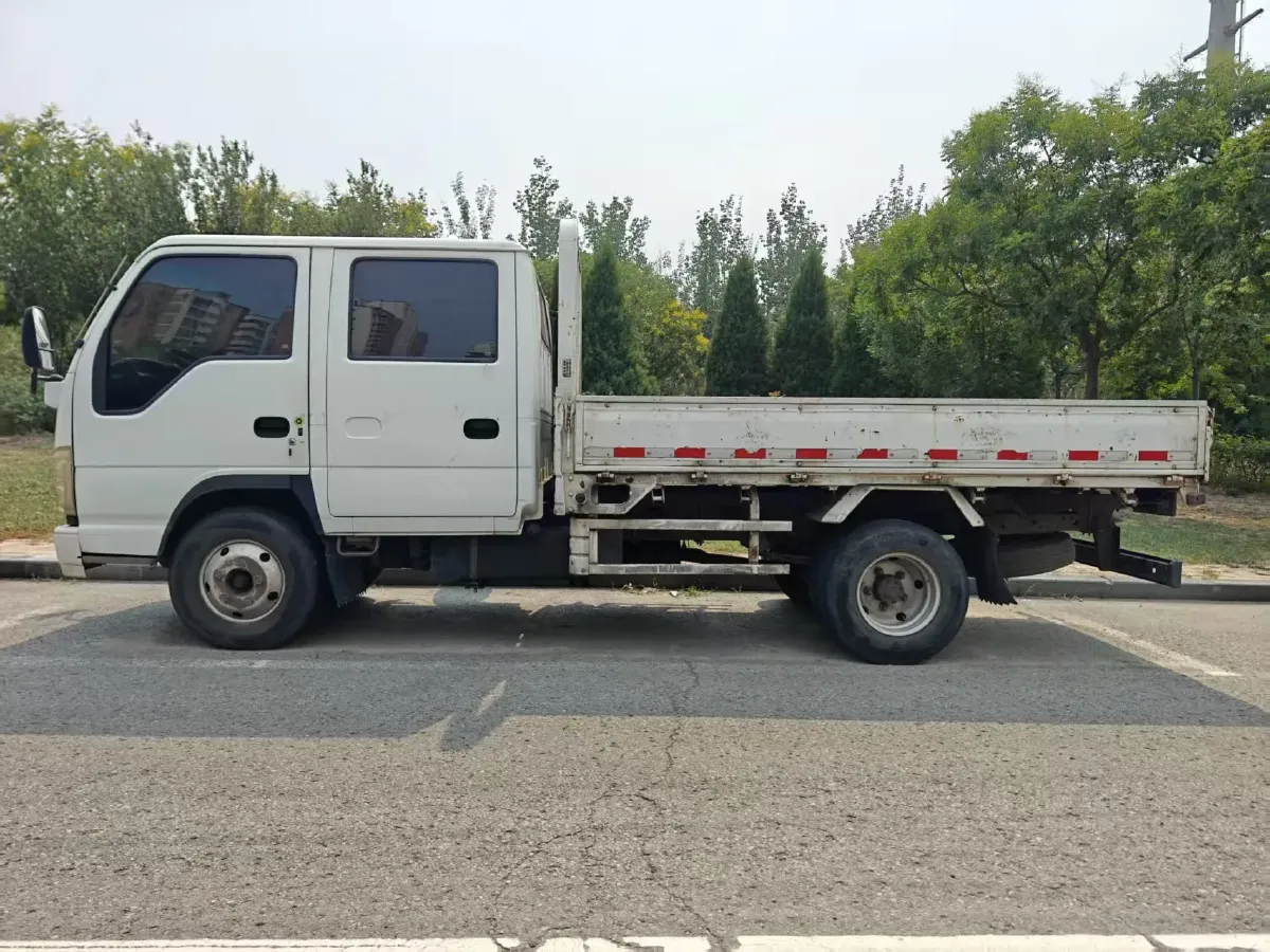 2021 Isuzu T17 3.0T 142HP L4 5MT,autocango,china used car exporter,china ev exporter,chinese used car exporter,chinese used ev exporter