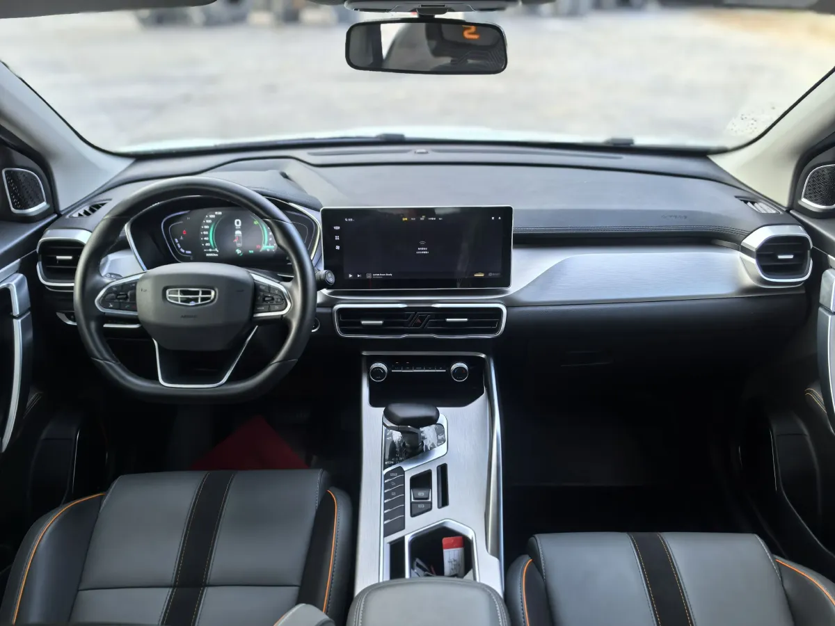 2023 Geely Coolray 1.5T 181HP L4 7DCT,autocango,china used car exporter,china ev exporter,chinese used car exporter,chinese used ev exporter