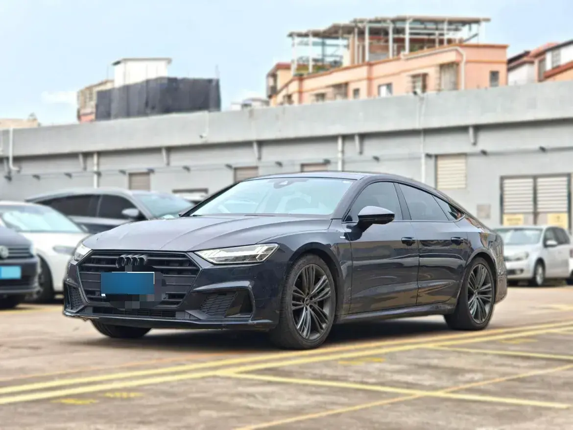 2022 Audi A7 2.0T 245HP L4 7DCT