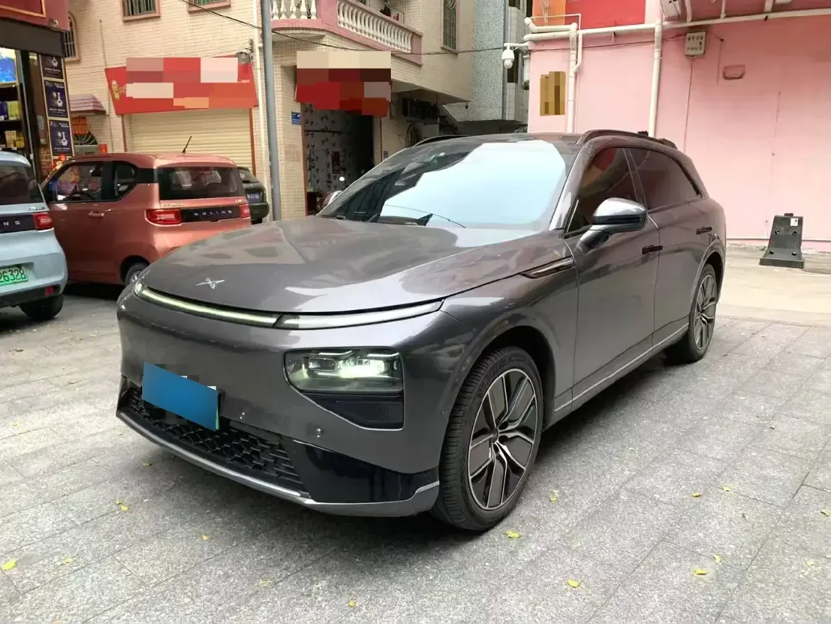 2022 Xpeng G9 BEV 98KWH