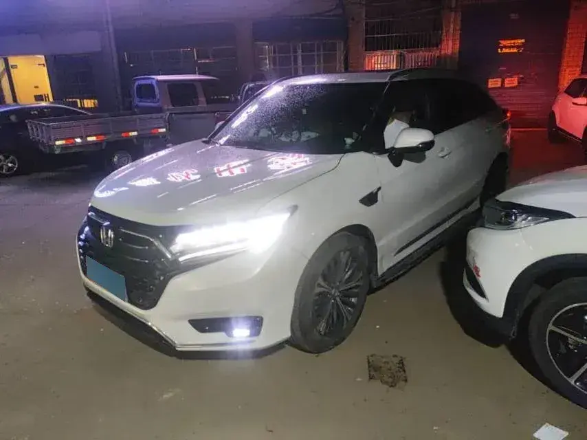 2020 Honda UR-V 2.0T 272HP L4 9AT