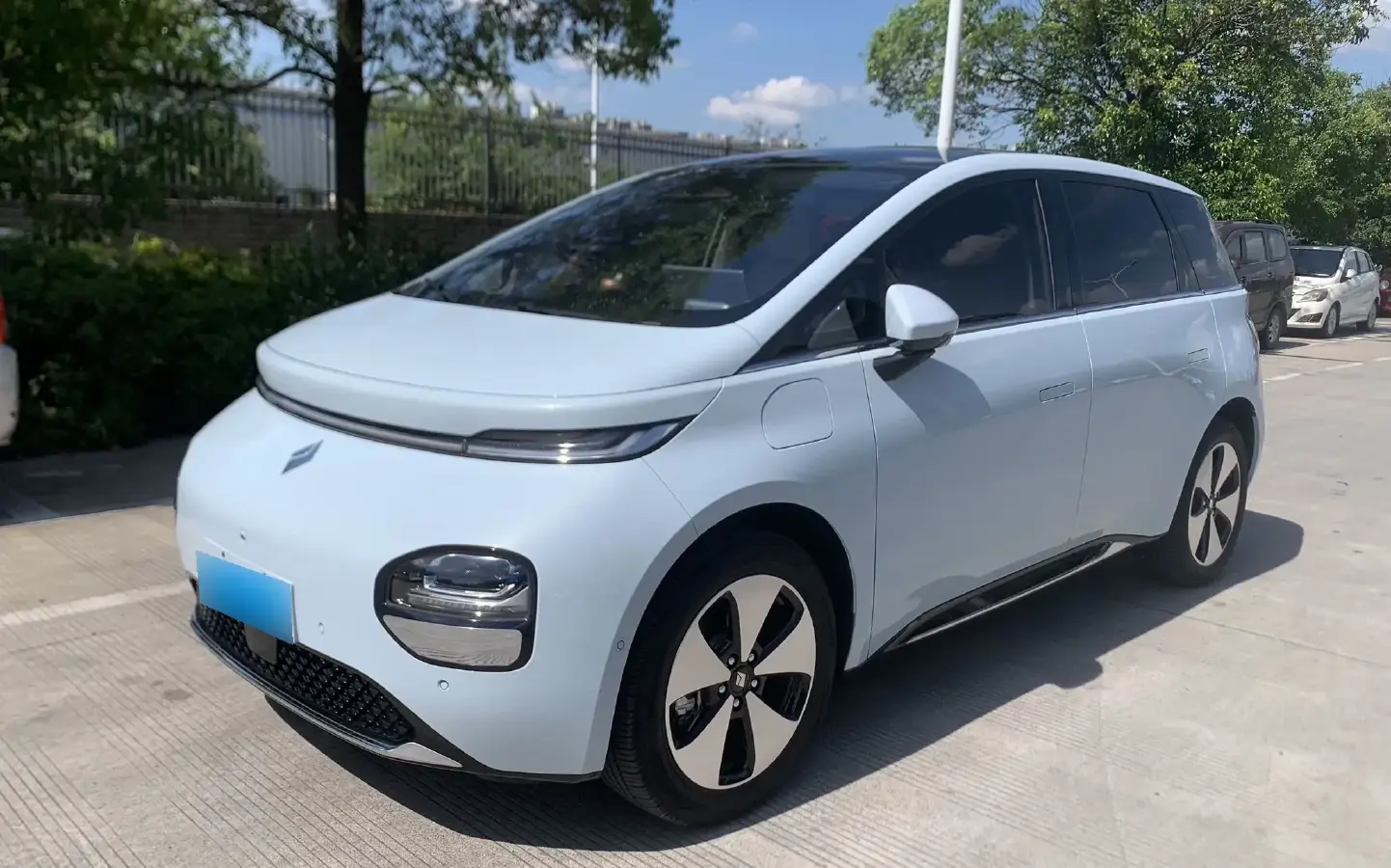 2023 BaoJun Cloud BEV 50.6KWH
