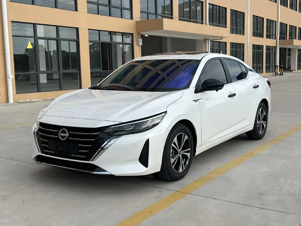 2023 Nissan Sylphy 1.6L 135HP L4 CVT