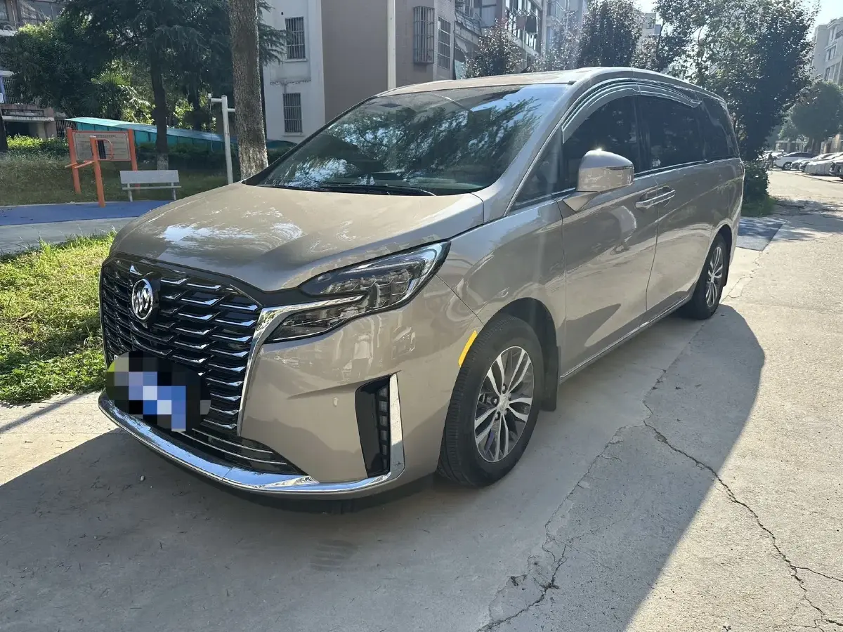 2023 Buick GL8 2.0T 237HP L4 9AT