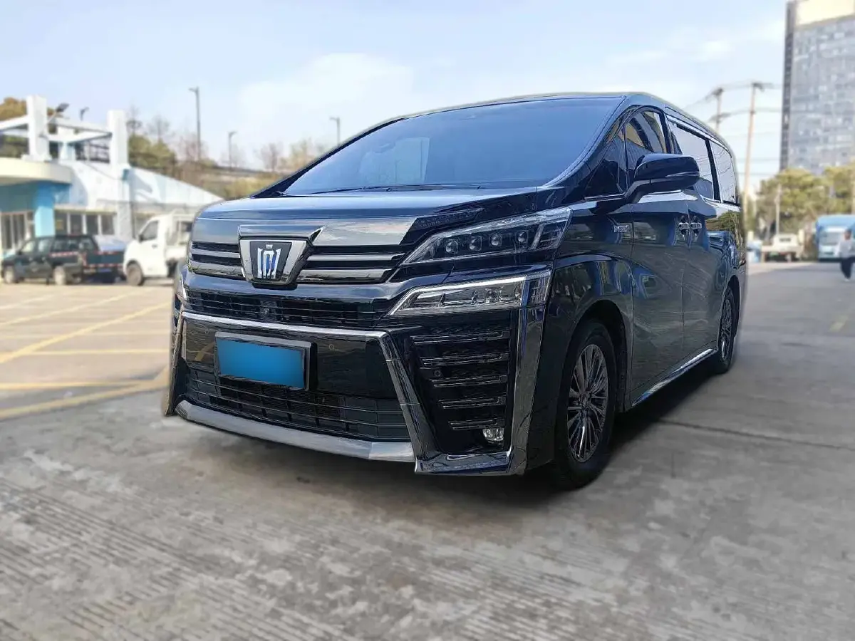 2021 Toyota Vellfire 2.5L 117HP L4 E-CVT Hybrid