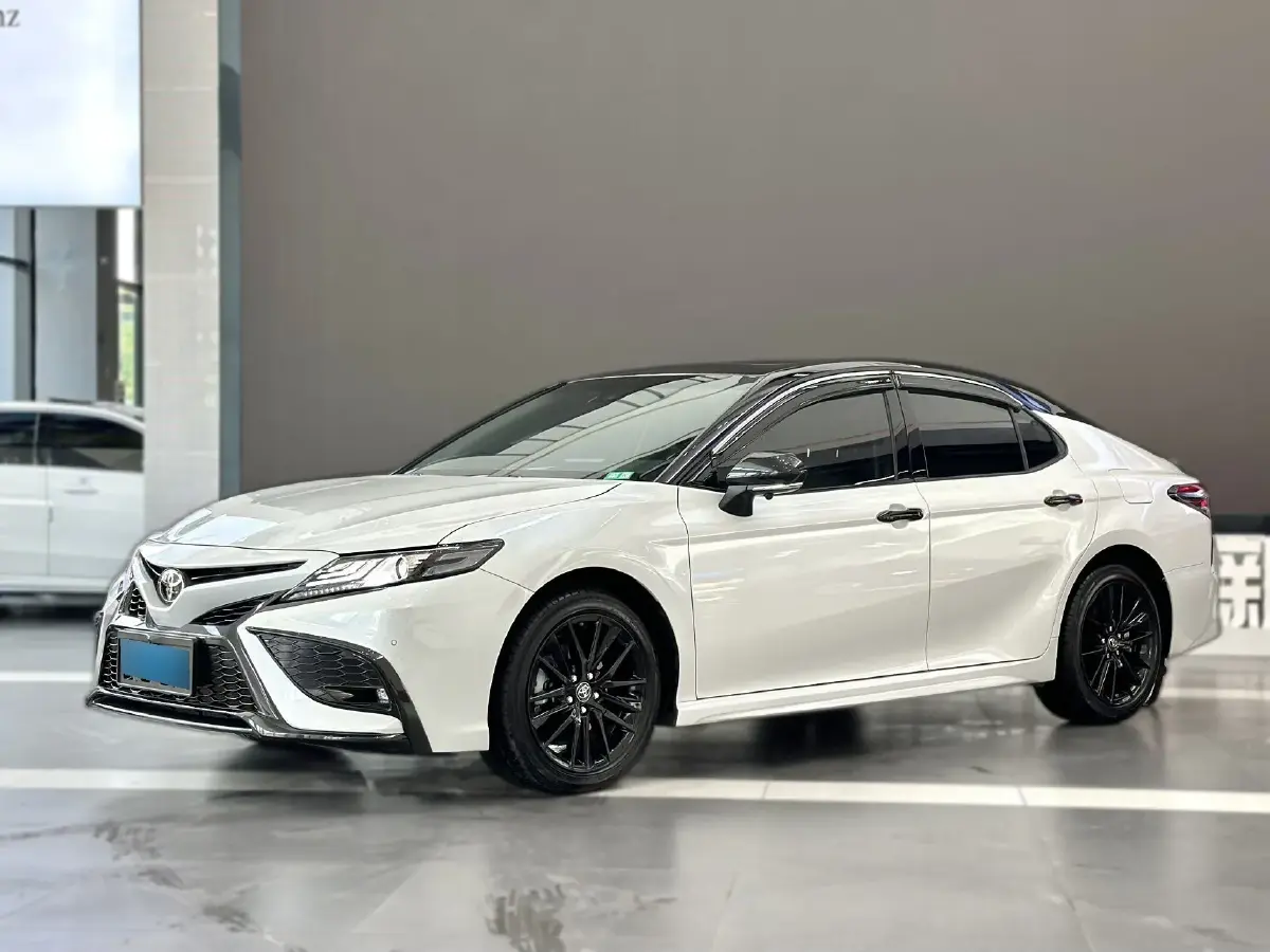 2023 Toyota Camry 2.0L 177HP L4 CVT