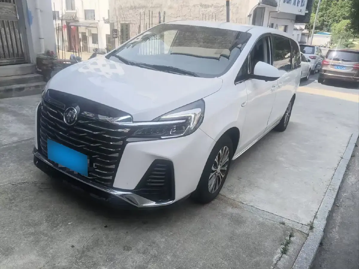 2023 Buick GL8 2.0T 237HP L4 9AT