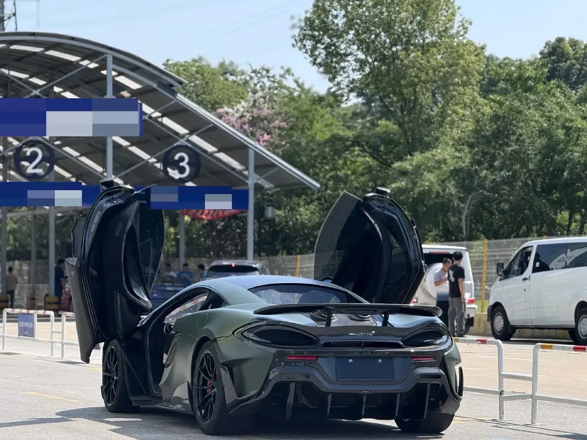 2018 McLaren 600LT 3.8T 600HP V8 7DCT,autocango,china used car exporter,china ev exporter,chinese used car exporter,chinese used ev exporter