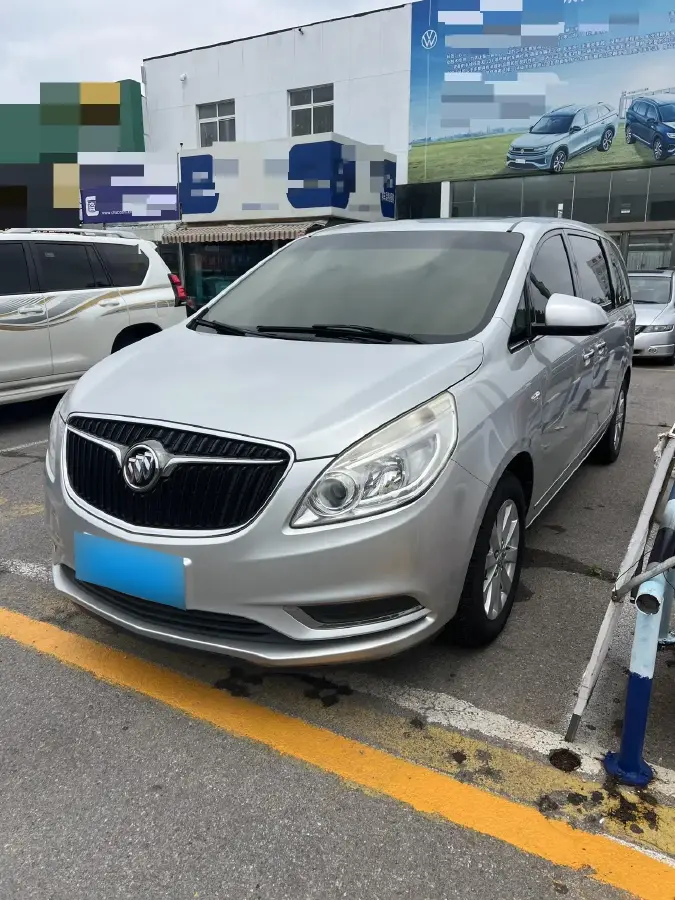 2017 Buick GL8 2.5L 200HP L4 6AT