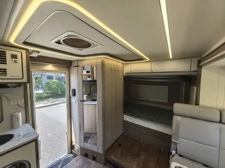 2021 MAXUS V90 RV 2.0T 148HP L4 6AT,autocango,china used car exporter,china ev exporter,chinese used car exporter,chinese used ev exporter