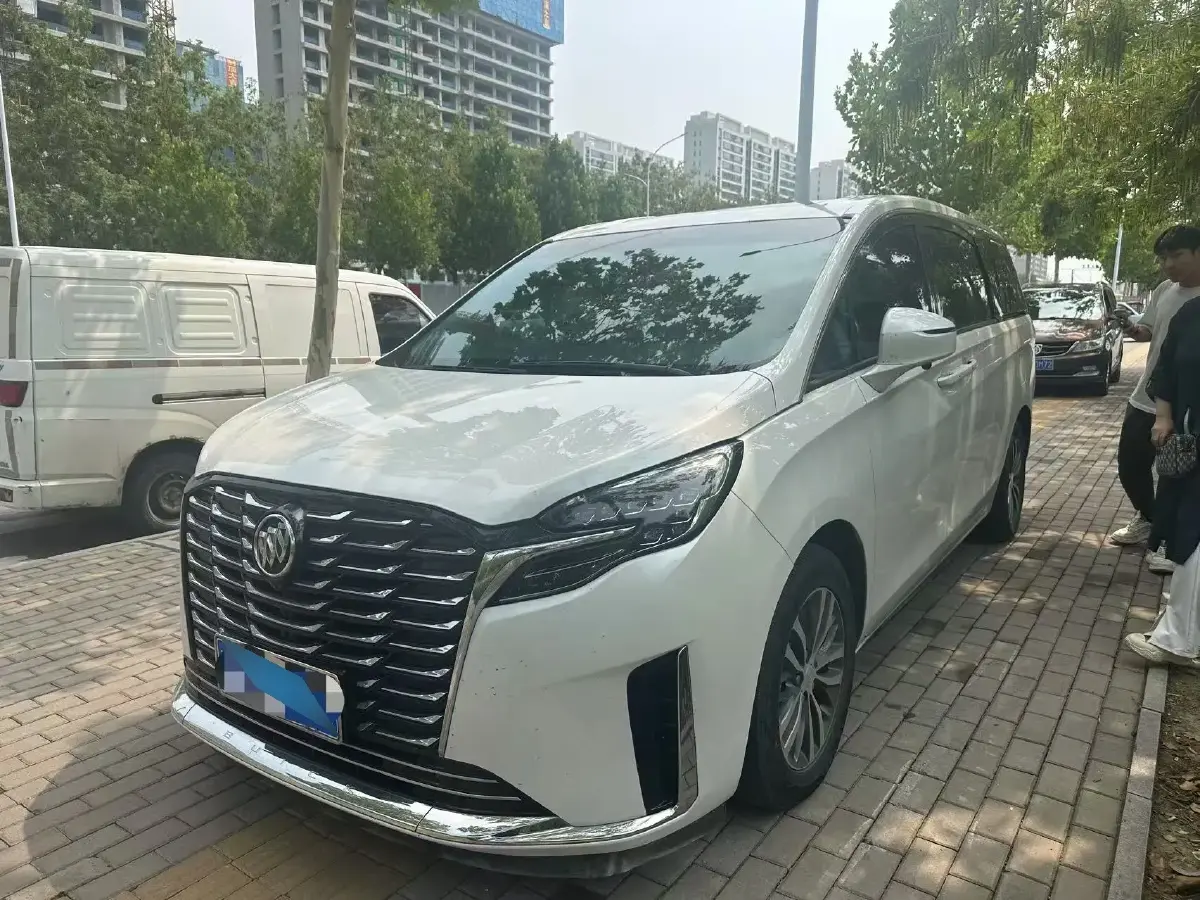 2023 Buick GL8 2.0T 237HP L4 9AT