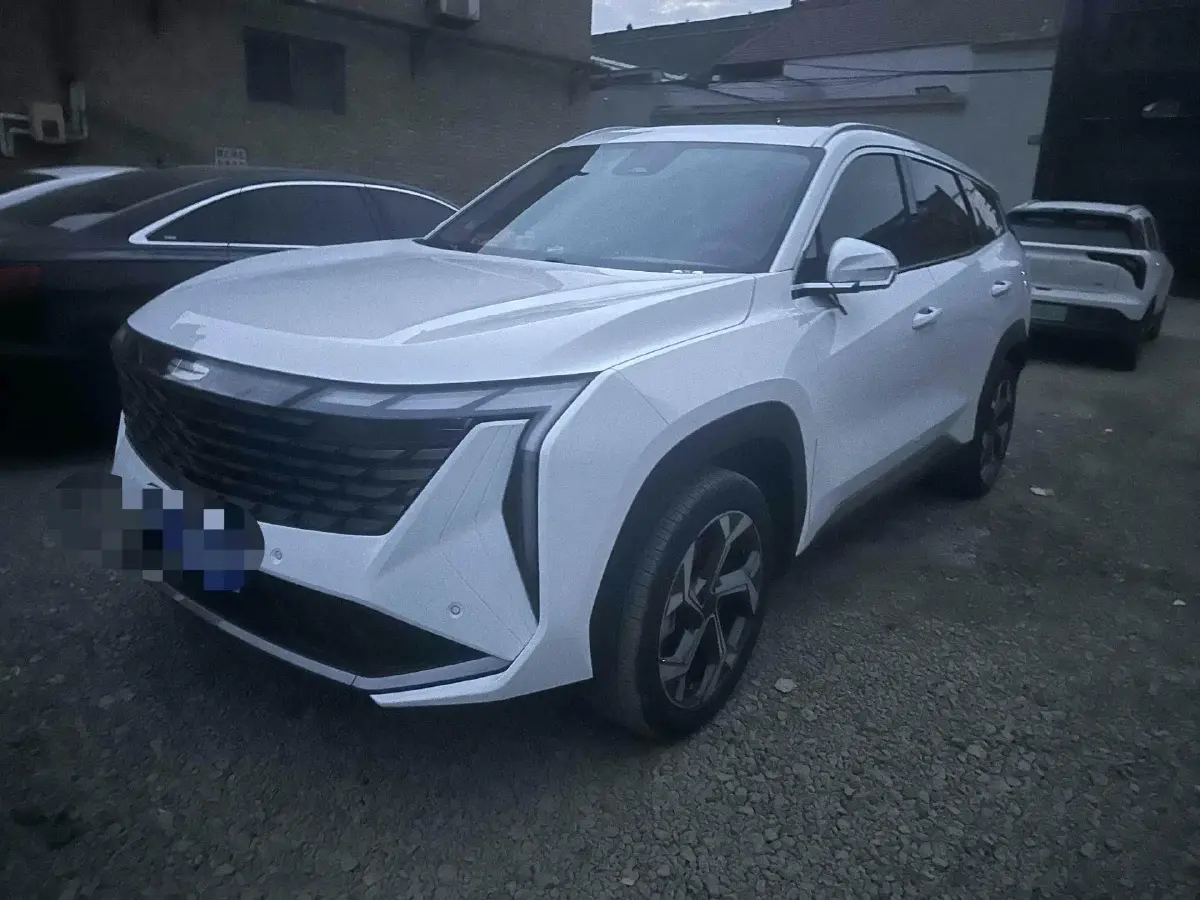 2023 Geely StarRay 1.5T 181HP L4 7DCT