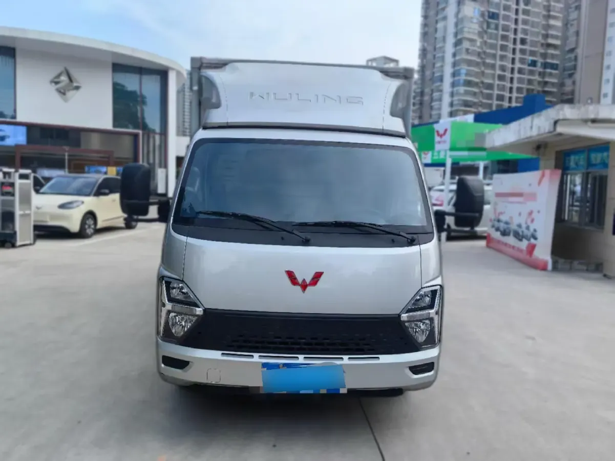 2023 WuLing Loong Truck 2.0L 136HP L4 5MT,autocango,china used car exporter,china ev exporter,chinese used car exporter,chinese used ev exporter