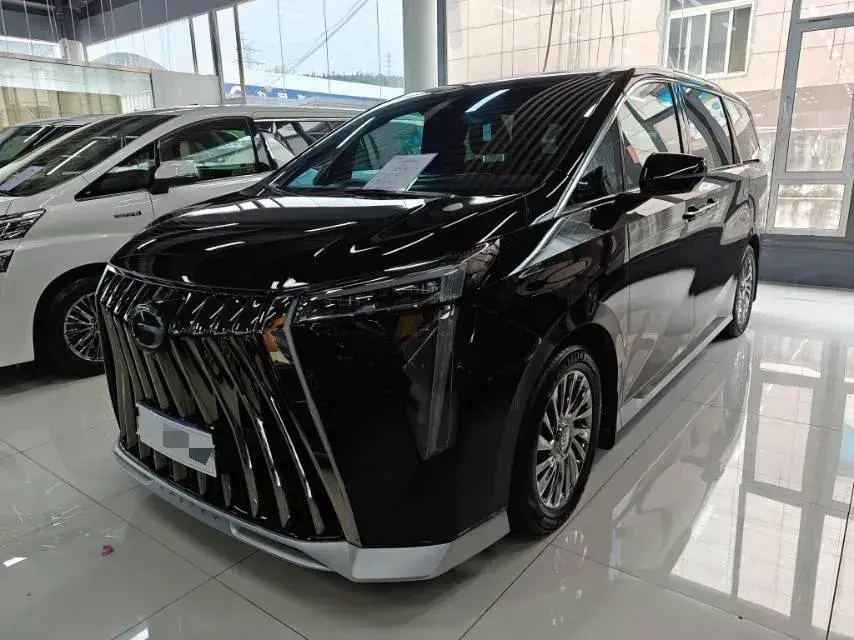 2023 GAC Trumpchi M8 2.0T 252HP L4 8AT