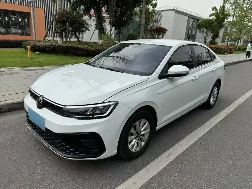 2023 Volkswagen Lavida 1.5L 110HP L4 5MT