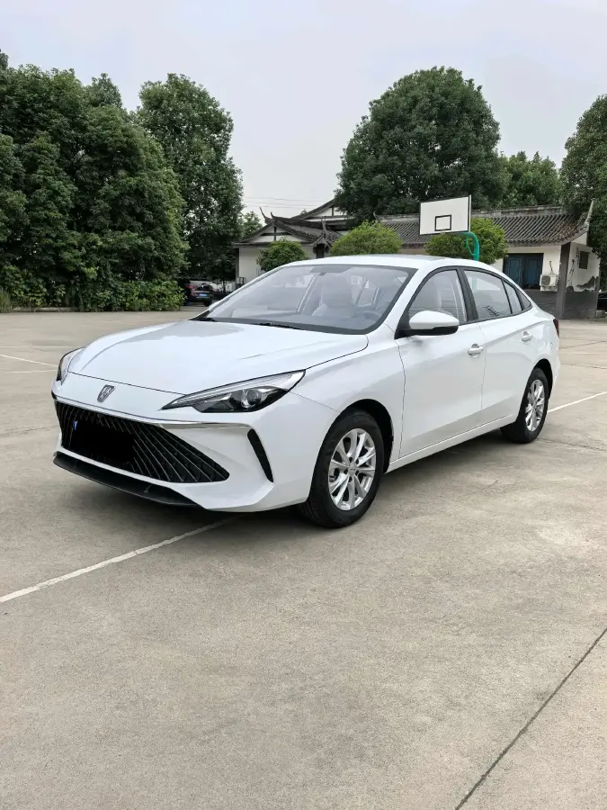 2023 Roewe i5 1.5L 129HP L4 5MT