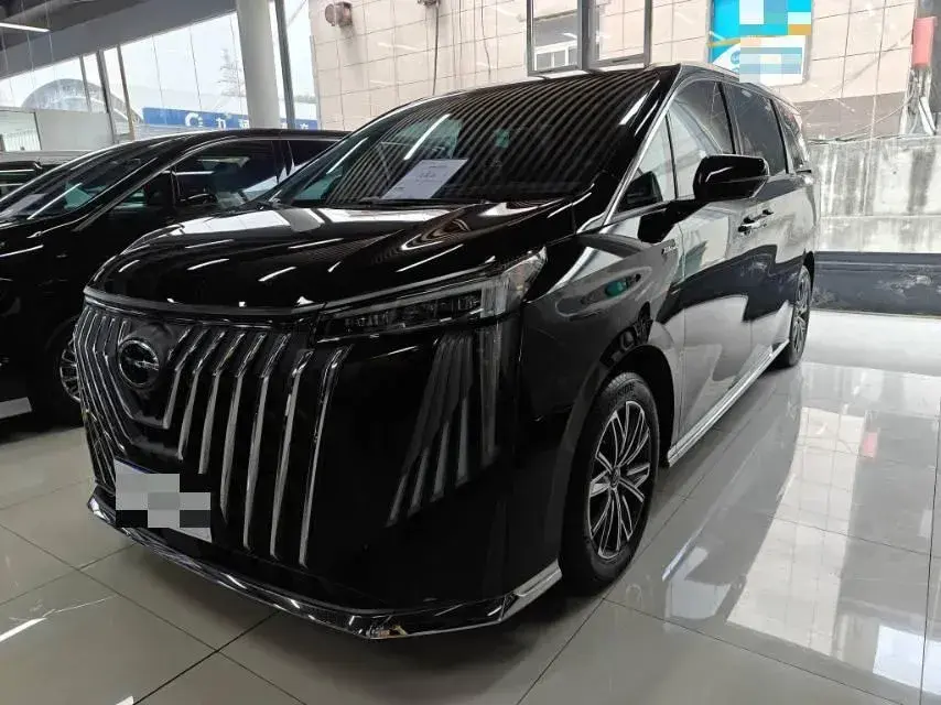 2023 GAC Trumpchi M8 2.0T 252HP L4 8AT