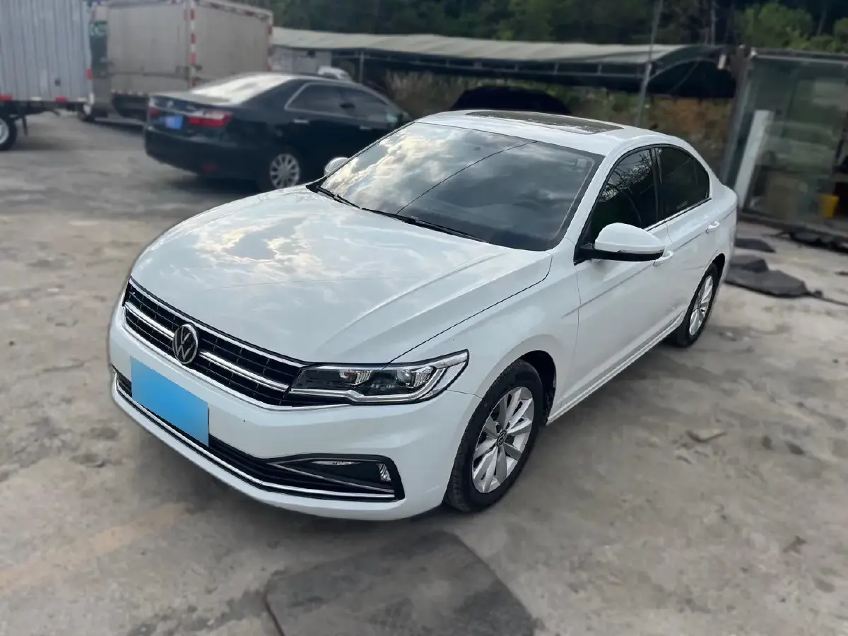 2021 Volkswagen Bora 1.4T 150HP L4 7DCT