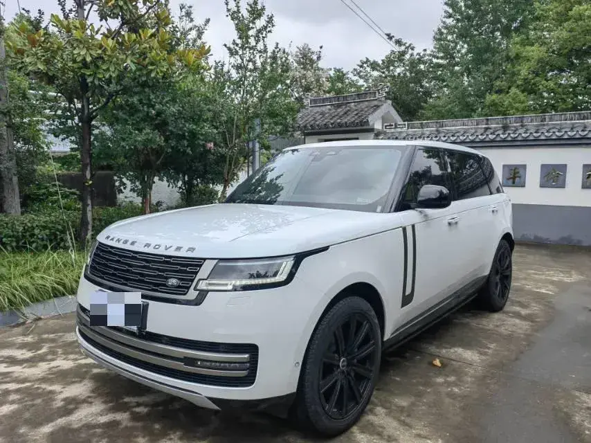 2024 Land Rover Range Rover 3.0T 400HP L6 8AT