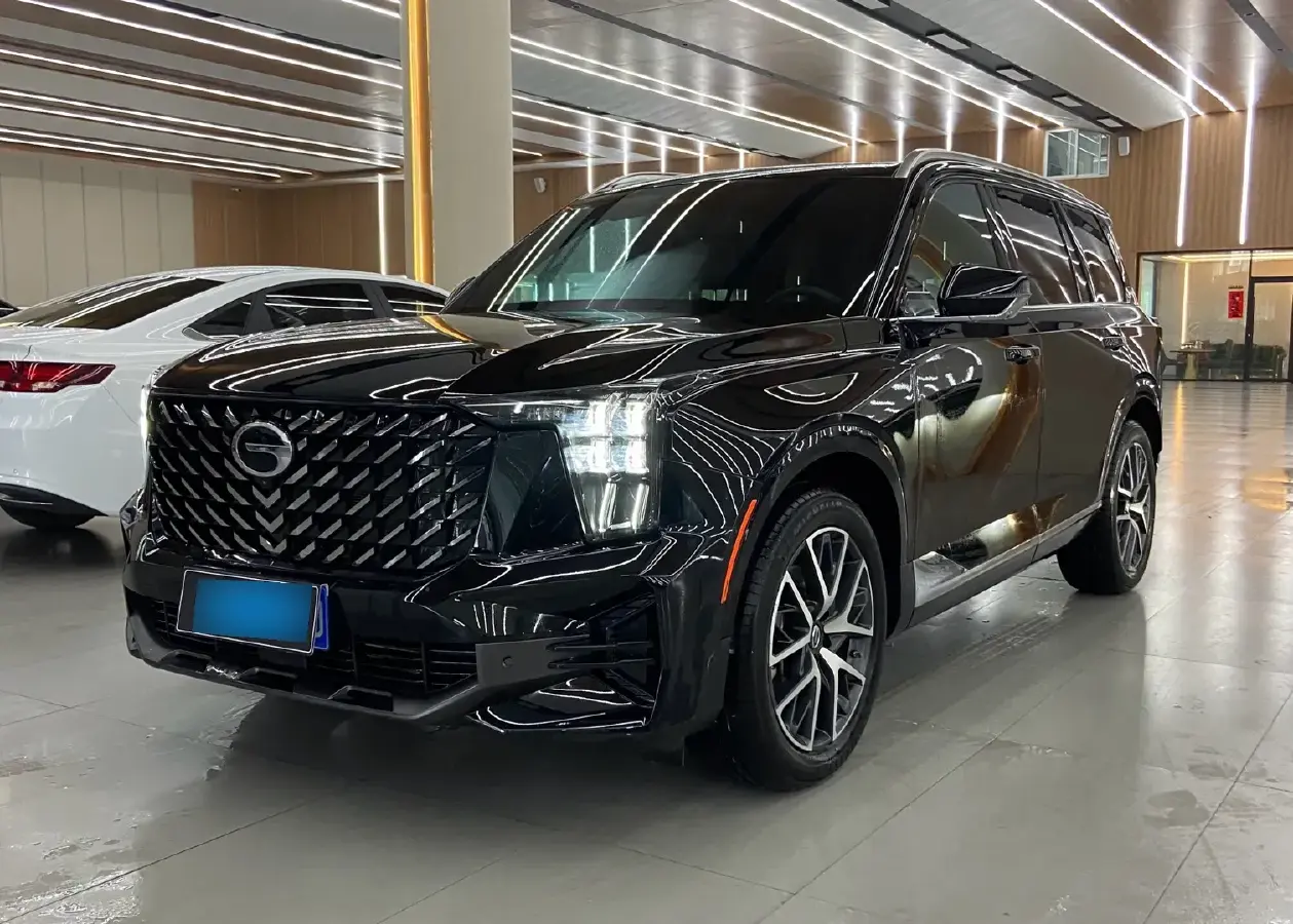 2024 GAC Trumpchi GS8 2.0T 252HP L4 8AT