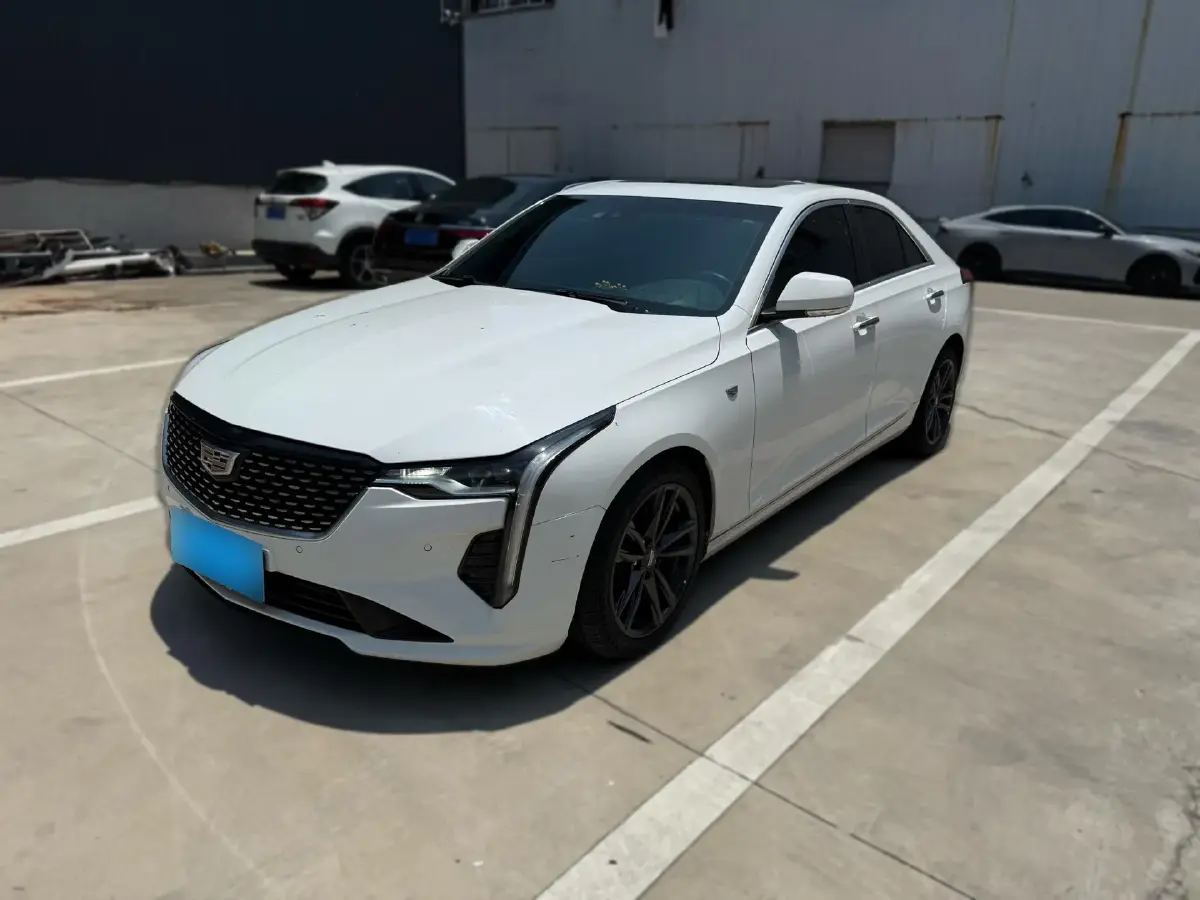 2022 Cadillac CT4 2.0T 237HP L4 8AT