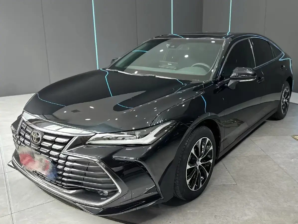 2023 Toyota Avalon 2.0L 177HP L4 CVT