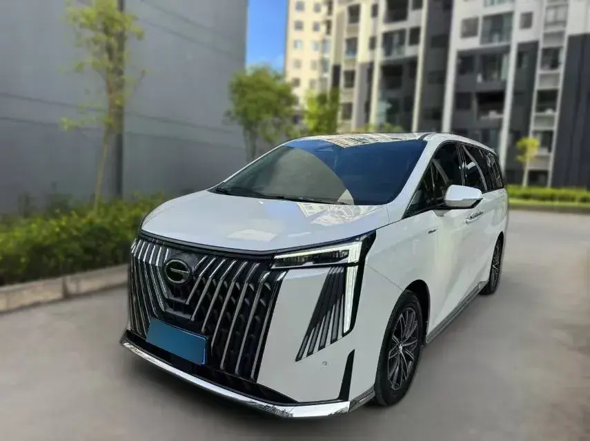 2023 GAC Trumpchi M8 2.0T 252HP L4 8AT