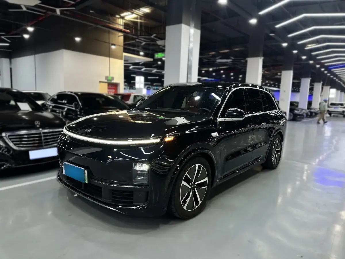 2024 Li L8 Range Extended 154HP REEV 42.8KWH