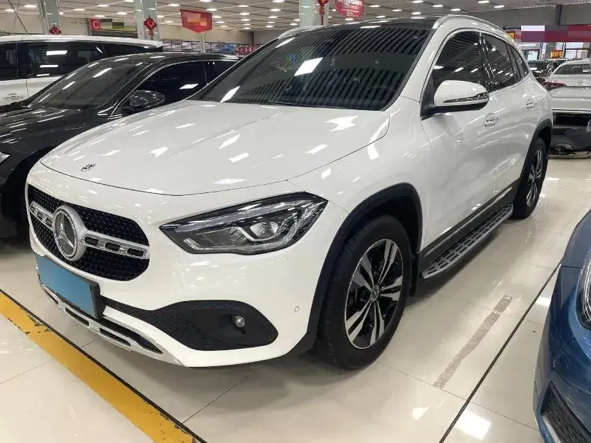 2022 Mercedes-Benz GLA Class 2.0T 190HP L4 8DCT